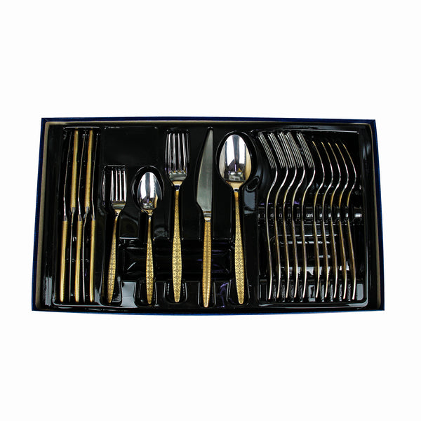 A set of 30 fine gold spoons